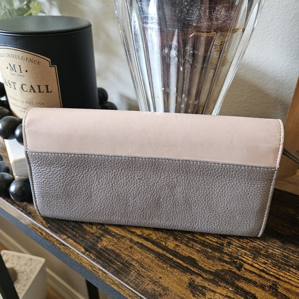 Chloe Envelope Wallet - Picture 2 of 11